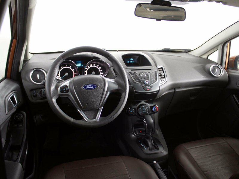 Ford Fiesta mk6 2015