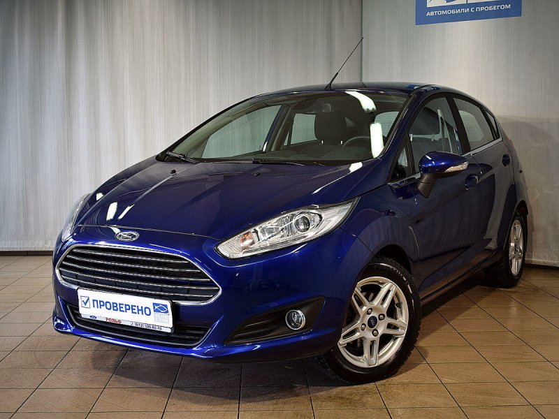 Ford Fiesta mk6 белая