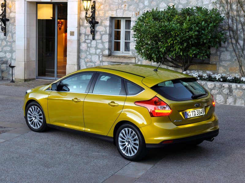 Ford Focus 5 хэтчбек