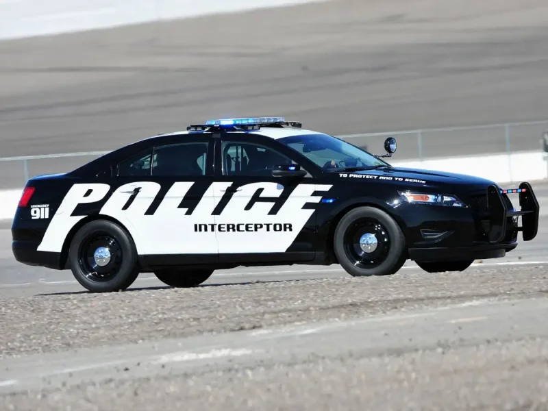 Форд Police Interceptor