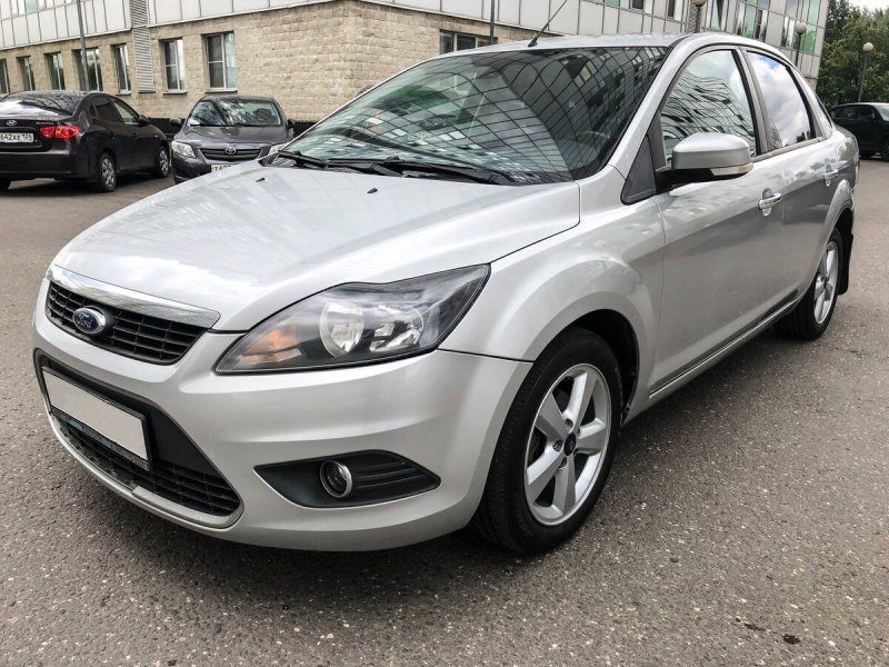 Ford Focus 2 Рестайлинг сере