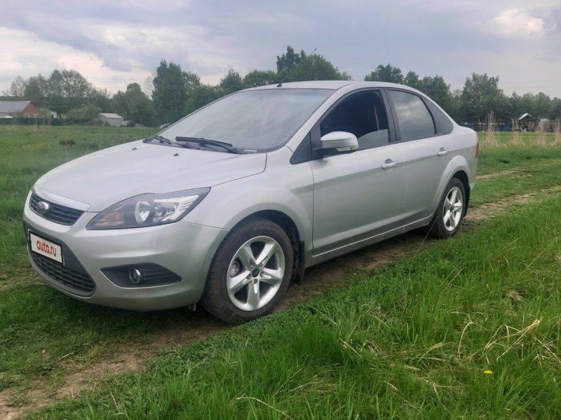 Ford Focus 2 Рестайлинг сере