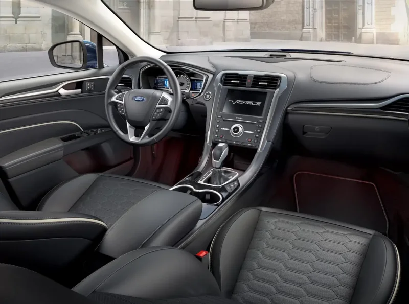 Ford Mondeo 2021 салон