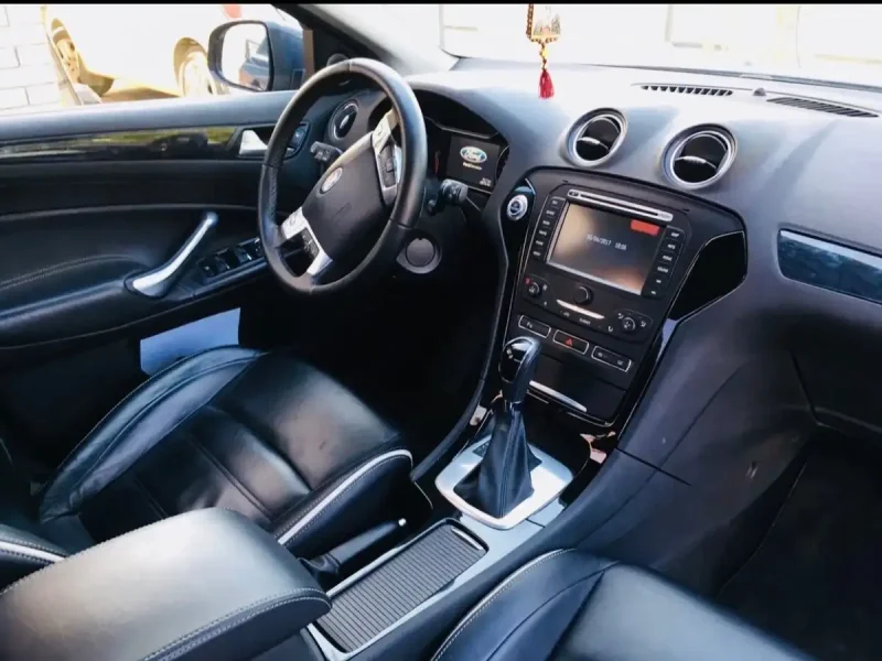 Ford Mondeo 4 салон
