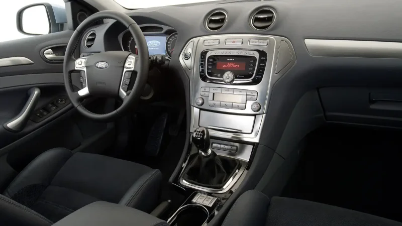 Ford Mondeo 4 салон