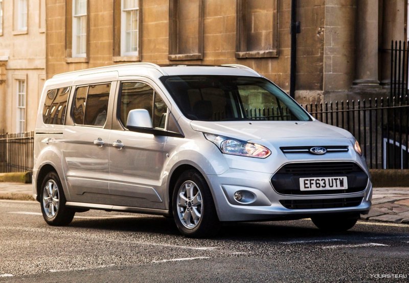 Ford Grand Tourneo connect