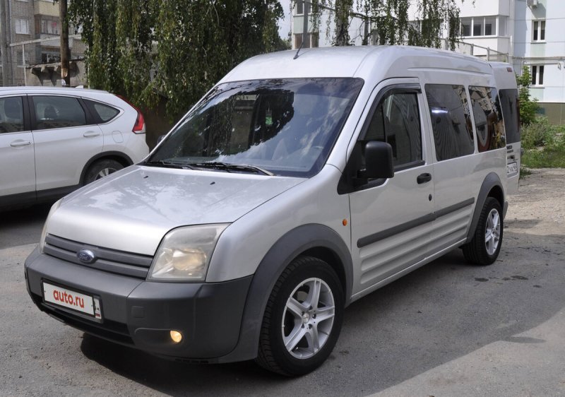 Ford Grand Tourneo connect