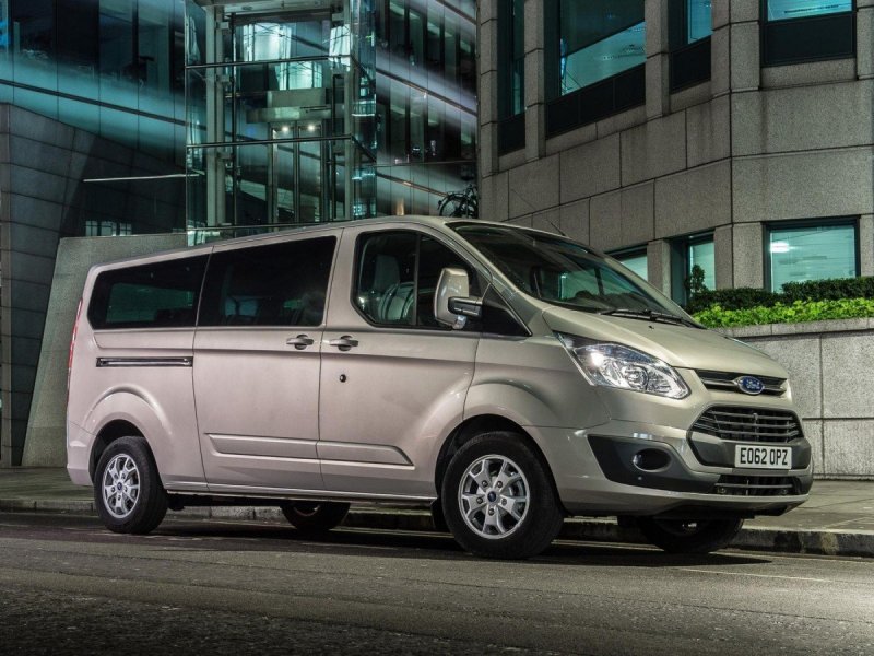 Ford Tourneo Custom 2014