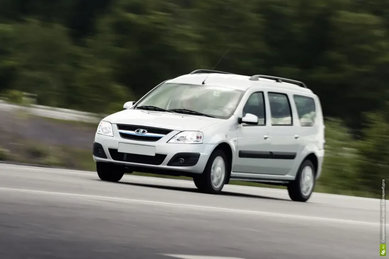 Lada Largus 2012