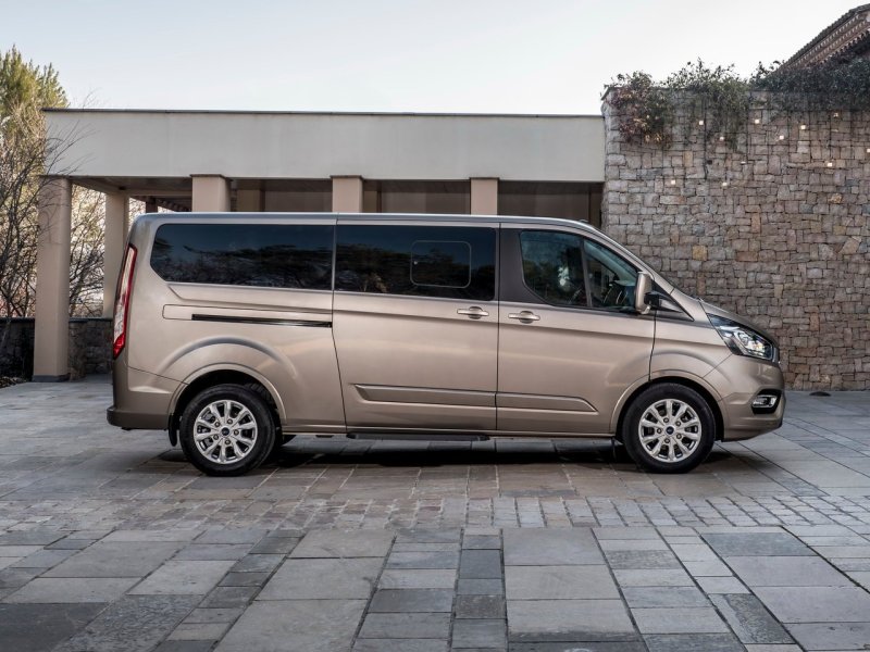 Ford Tourneo Custom