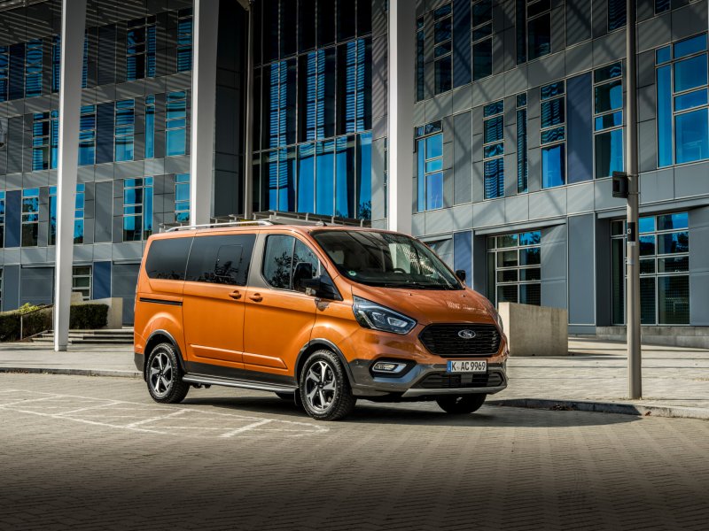 Ford Tourneo Custom 2021