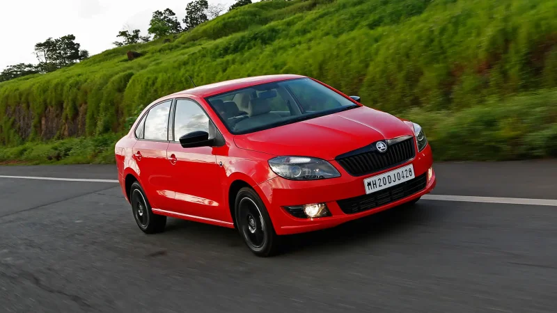 Skoda Rapid морда