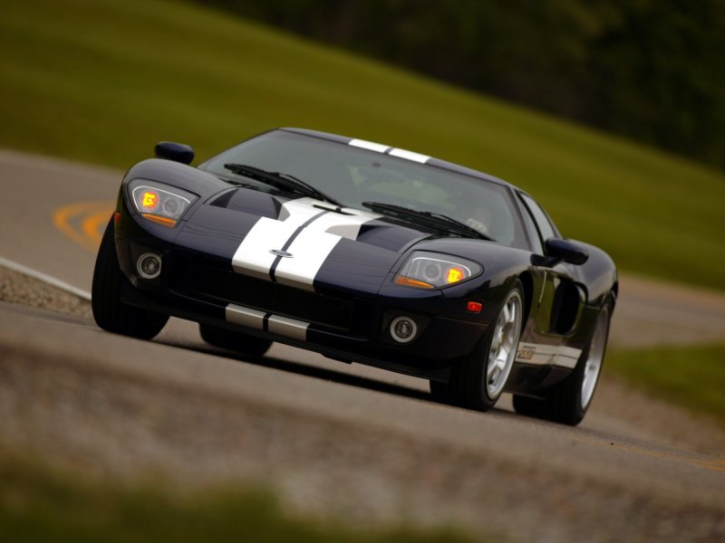 Ford gt 2004