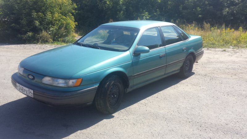 Ford Taurus 1992