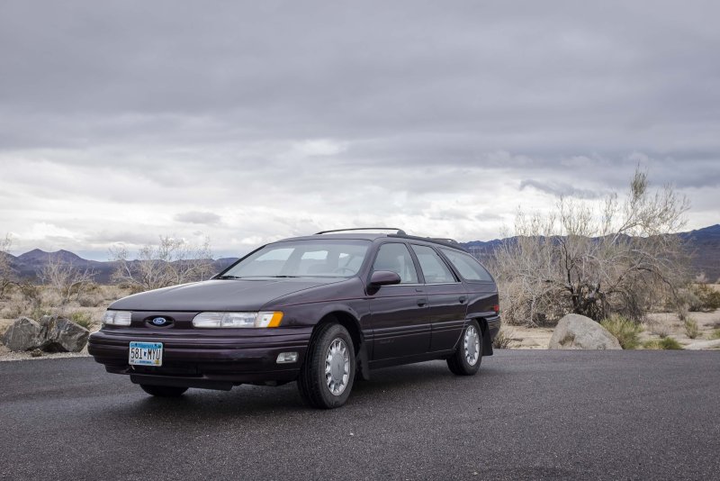 Форд Таурус 1991 3.0 автомат