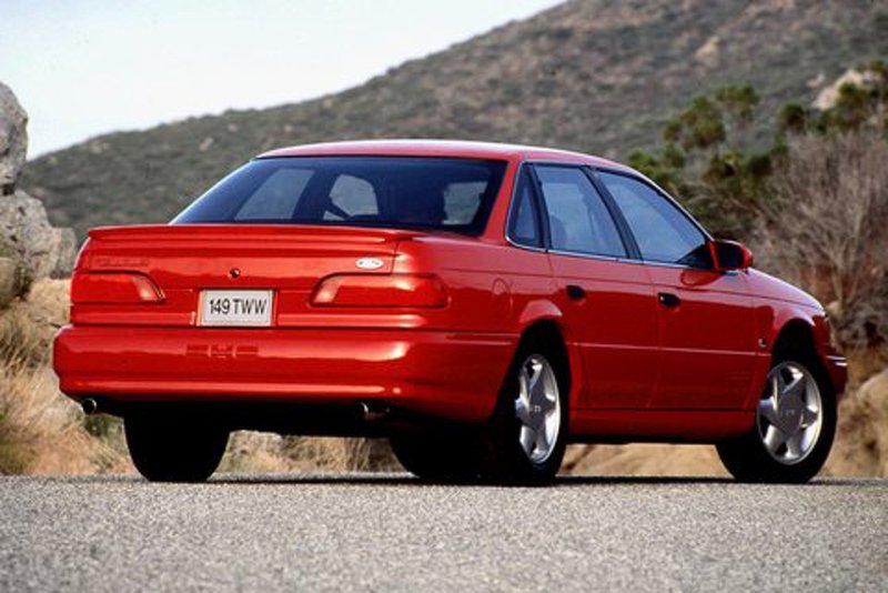 Ford Taurus 2 Sho
