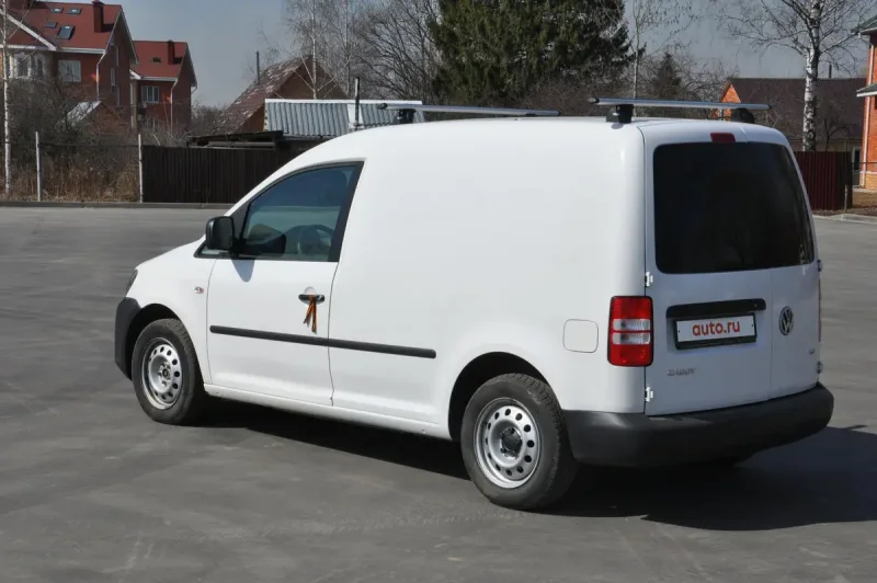 Caddy 2 поколение Фольксваген Кадди