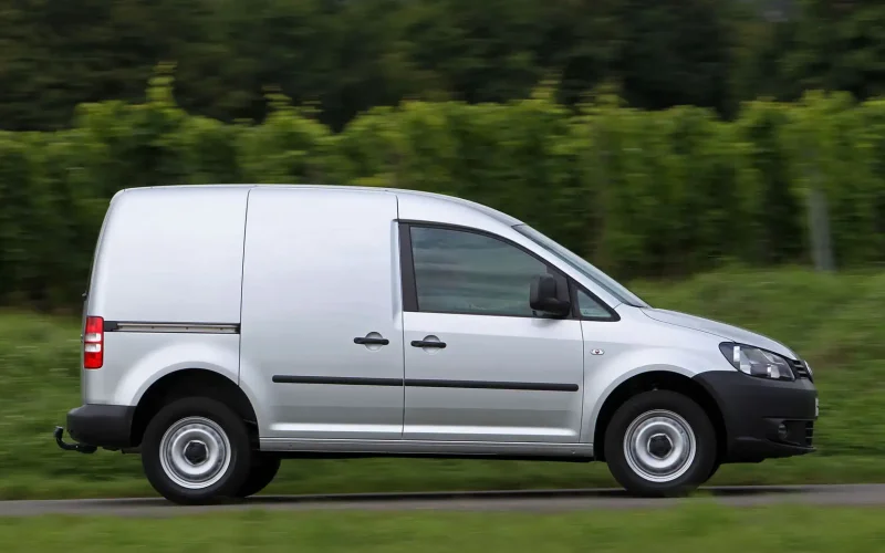 Volkswagen Caddy 2012 года