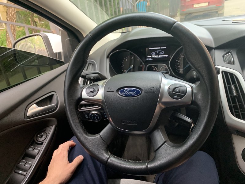 Кожаный руль Ford Focus 3