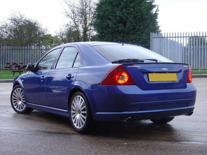 Ford Mondeo st220 2003