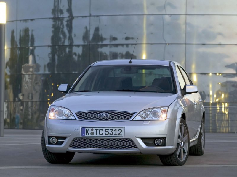Ford Mondeo 2004