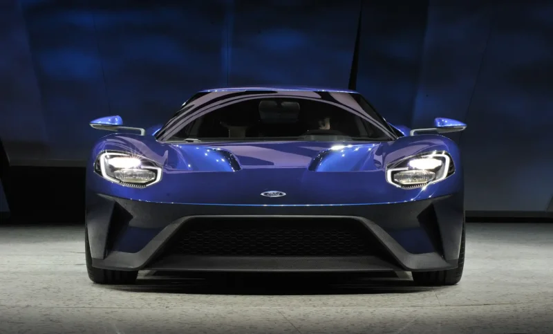 Суперкар Форд gt