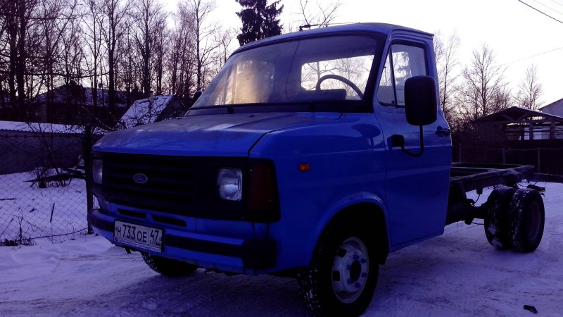 Ford Transit v8