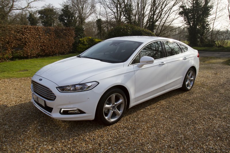 Ford Mondeo 5 салон