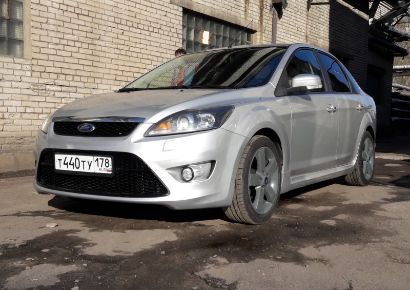 Ford Focus 3 Magnetic Metallic