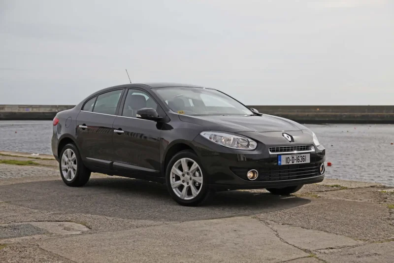 Renault Fluence 2015 белый