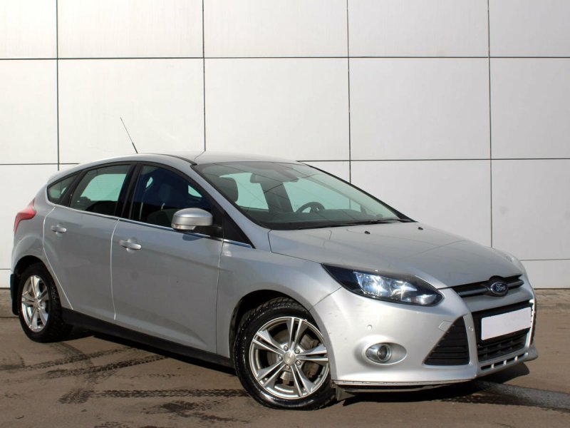 Ford Focus 3 хэтчбек