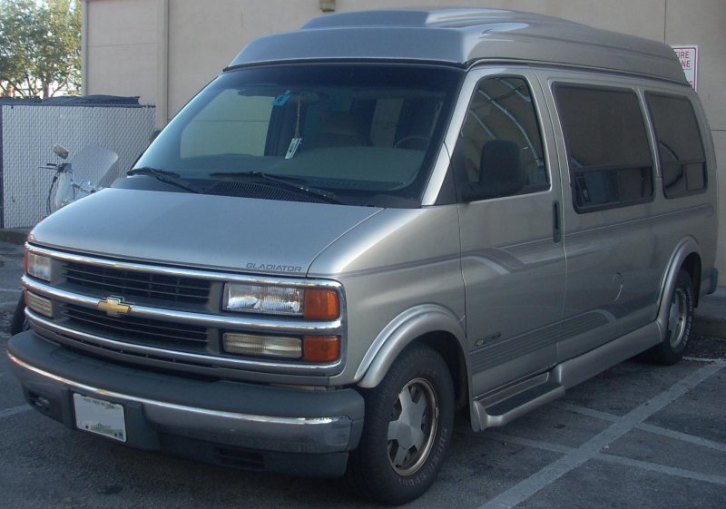 Chevrolet Campervan Express