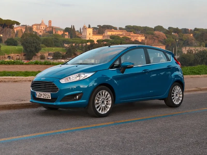 Ford Fiesta mk6 хэтчбек