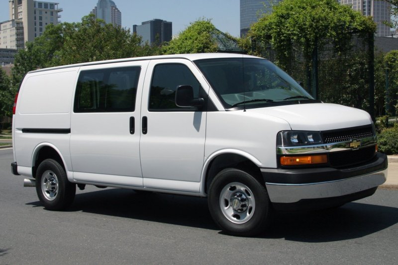 Chevrolet Express van 2020