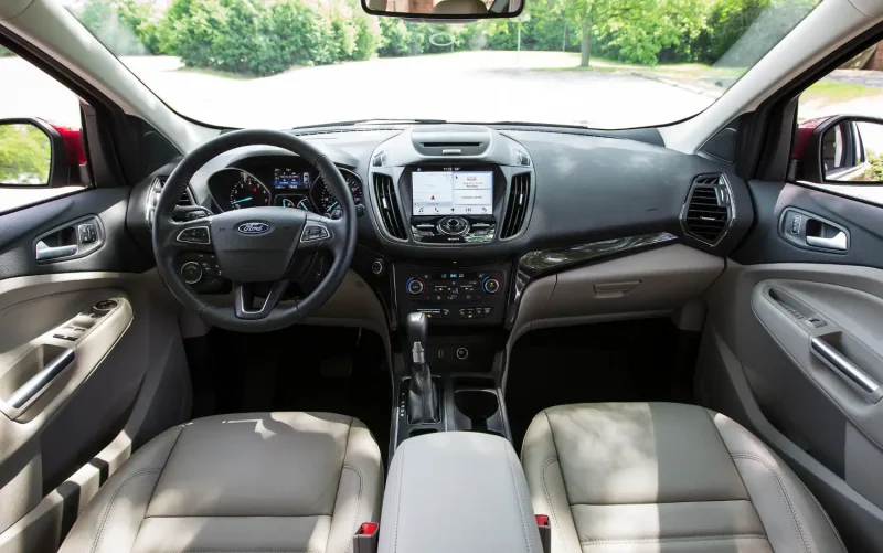 Ford Escape 2018 салон