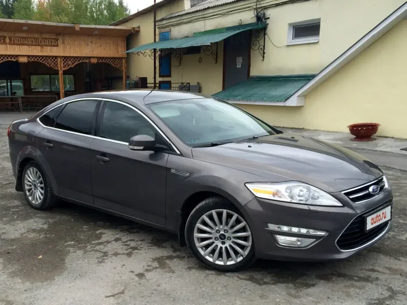 Ford Mondeo Рестайлинг r18