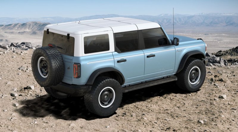 Ford Bronco 2022