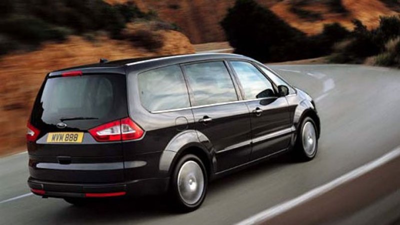 Ford Galaxy 2 2 TDCI Ghia