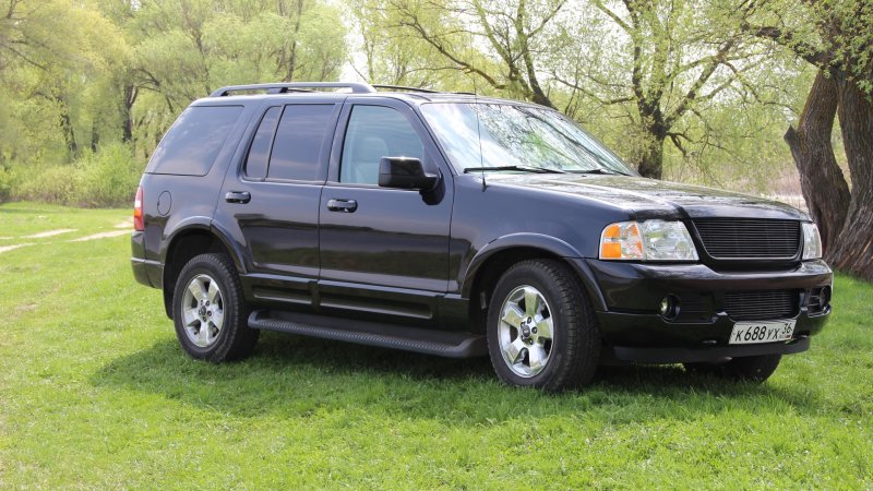 Ford Explorer III 2002-2005