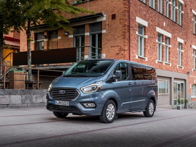 Ford Transit 2021