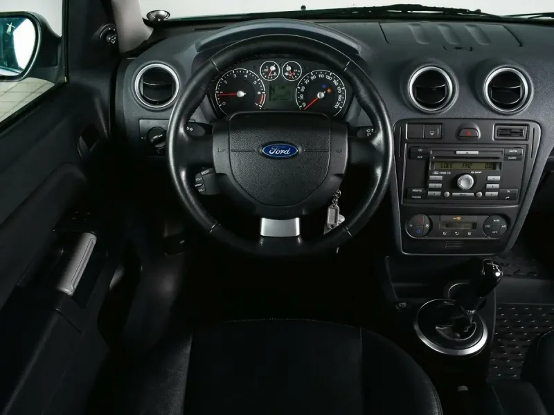 Ford Fusion 2008 салон