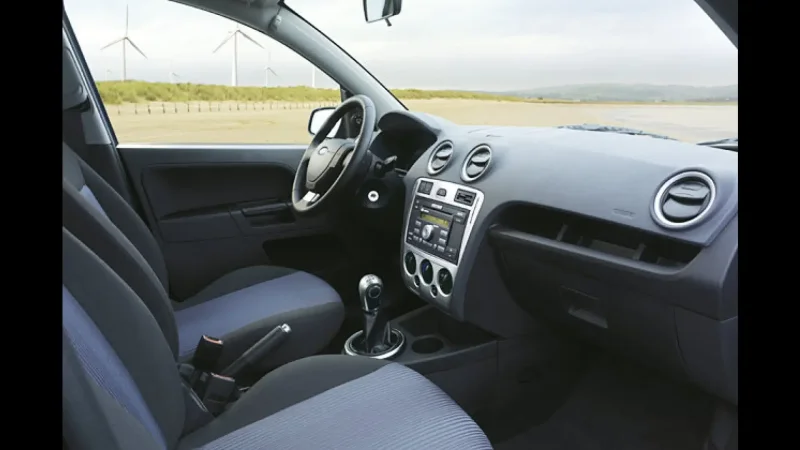 Ford Fusion 2008 салон