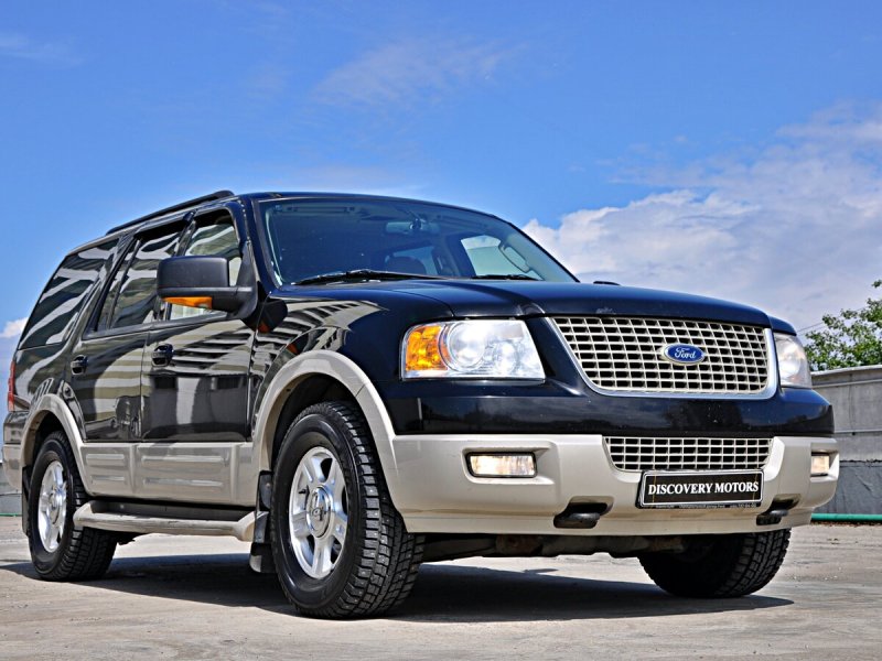 Ford Excursion 2001