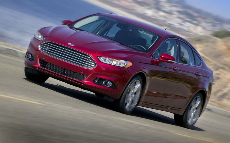 Ford Fusion 2012 седан
