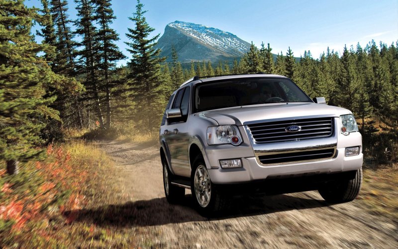 Ford Explorer 4