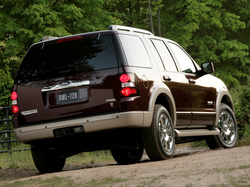 Ford Explorer 4