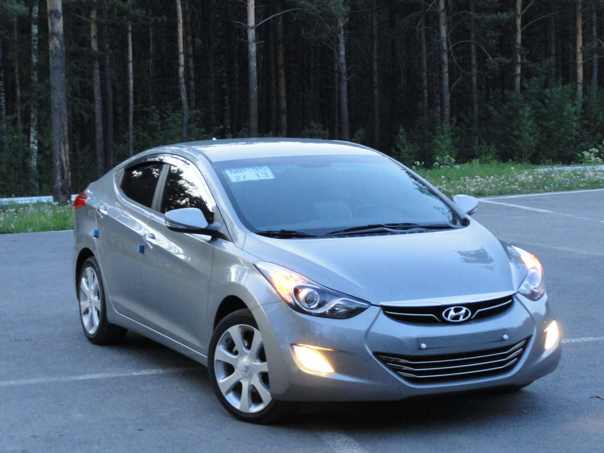 Хендай аванте фото. Хендай Аванте 2012. Hyundai Avante 3 2012. Хендай Аванте 20013. Хендай Аванте 2010 карйя.