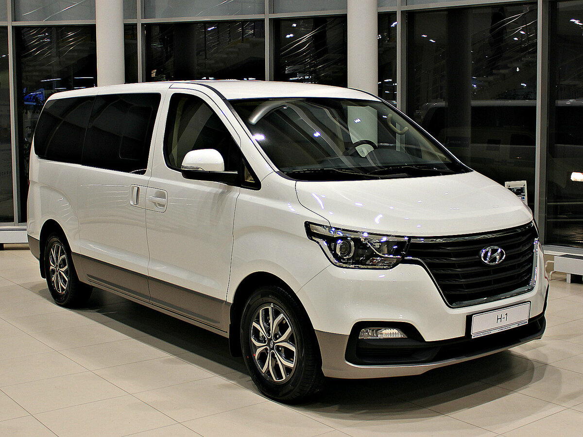 Минивэн татарстан. Hyundai h1 2018. Hyundai h1 новый. Хендай h1 2018. Минивэн h1.