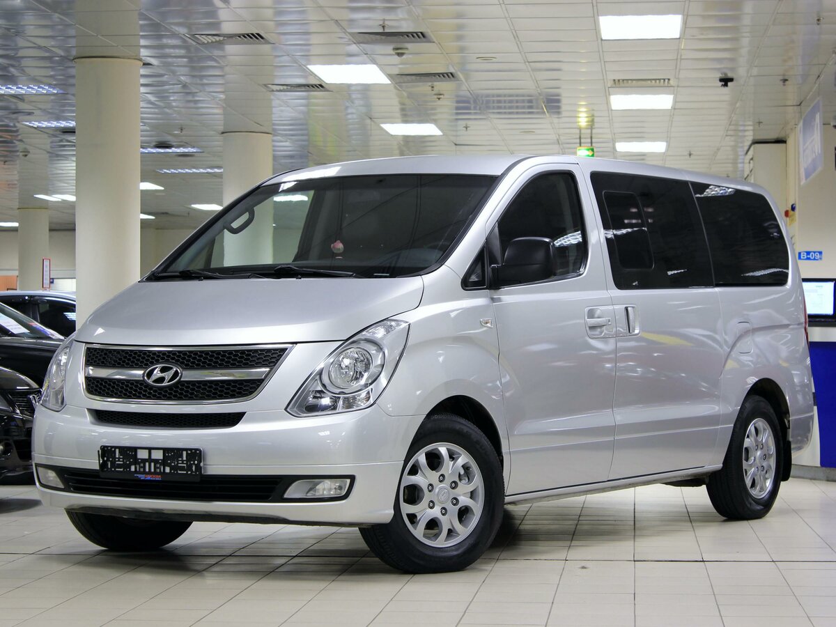 Микроавтобус хендай фото. Hyundai Starex h1. Новый Hyundai h1 Starex. Hyundai h1 2015. Hyundai h1 2.