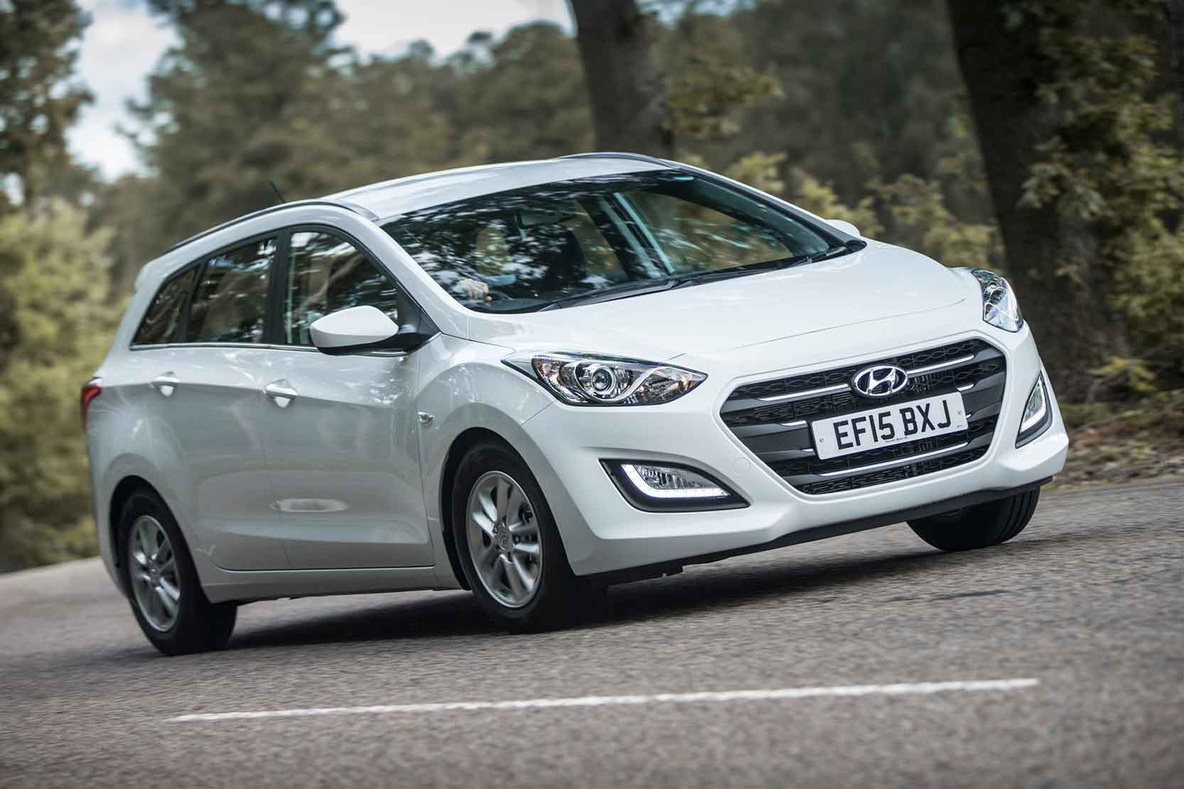 Как выглядит хендай. Hyundai i30 2015. Хендай i30 2015. Hyundai i30 II (GD). Hyundai i30 Sport.